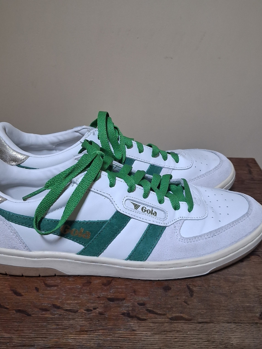 Gola Women’s Hawk '83 Sneakers; Size 9; Green/White